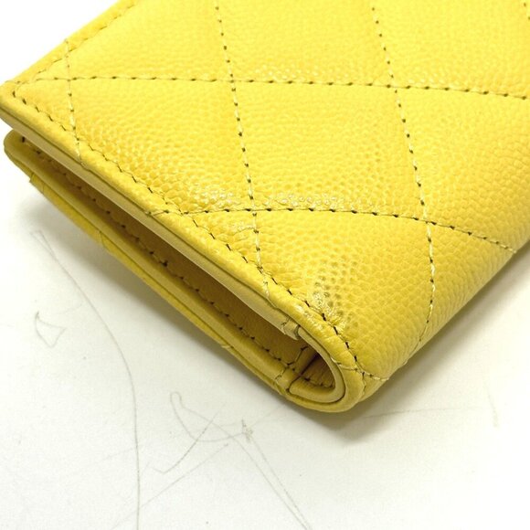 Chanel Yellow Quilted Lambskin Card Holder Wallet | myGemma  CHANEL Yellow Wallet